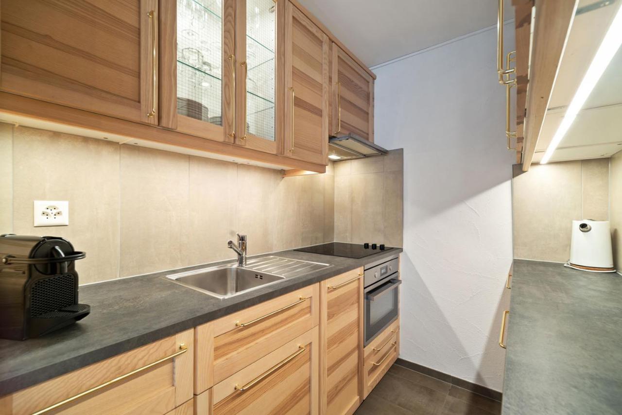 Charmant studio rénové situé dans les bains d'Ovronnaz, immeuble les Sources Esterno foto