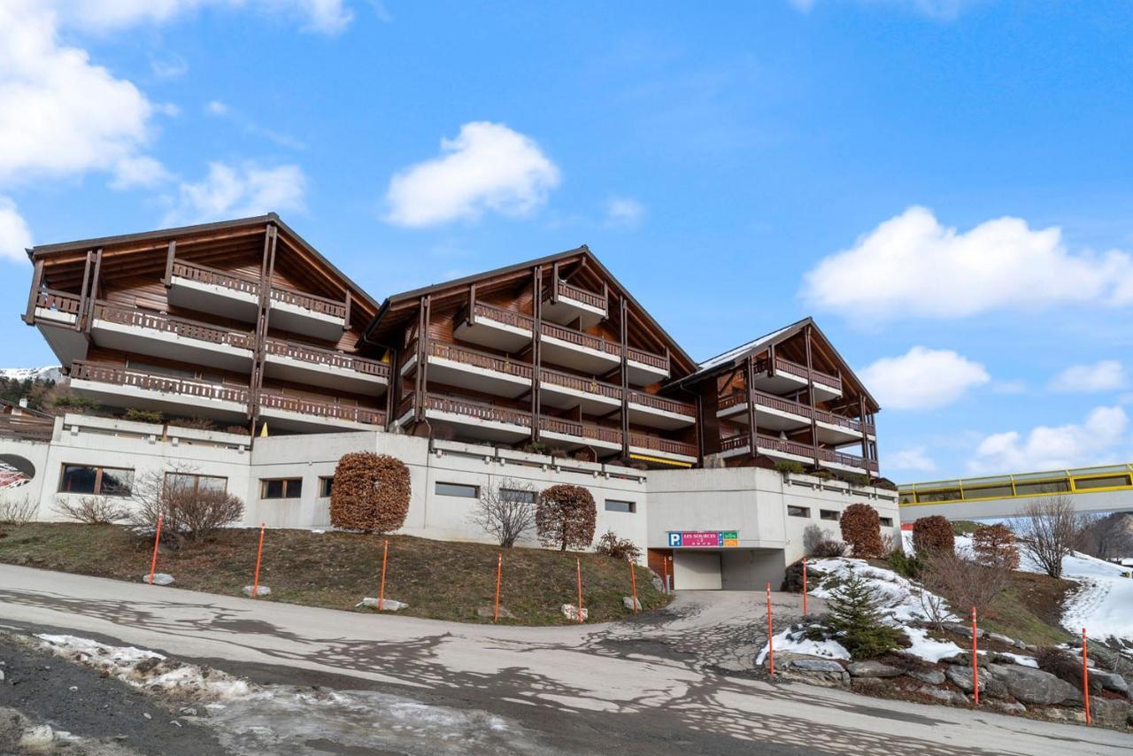 Charmant studio rénové situé dans les bains d'Ovronnaz, immeuble les Sources Esterno foto
